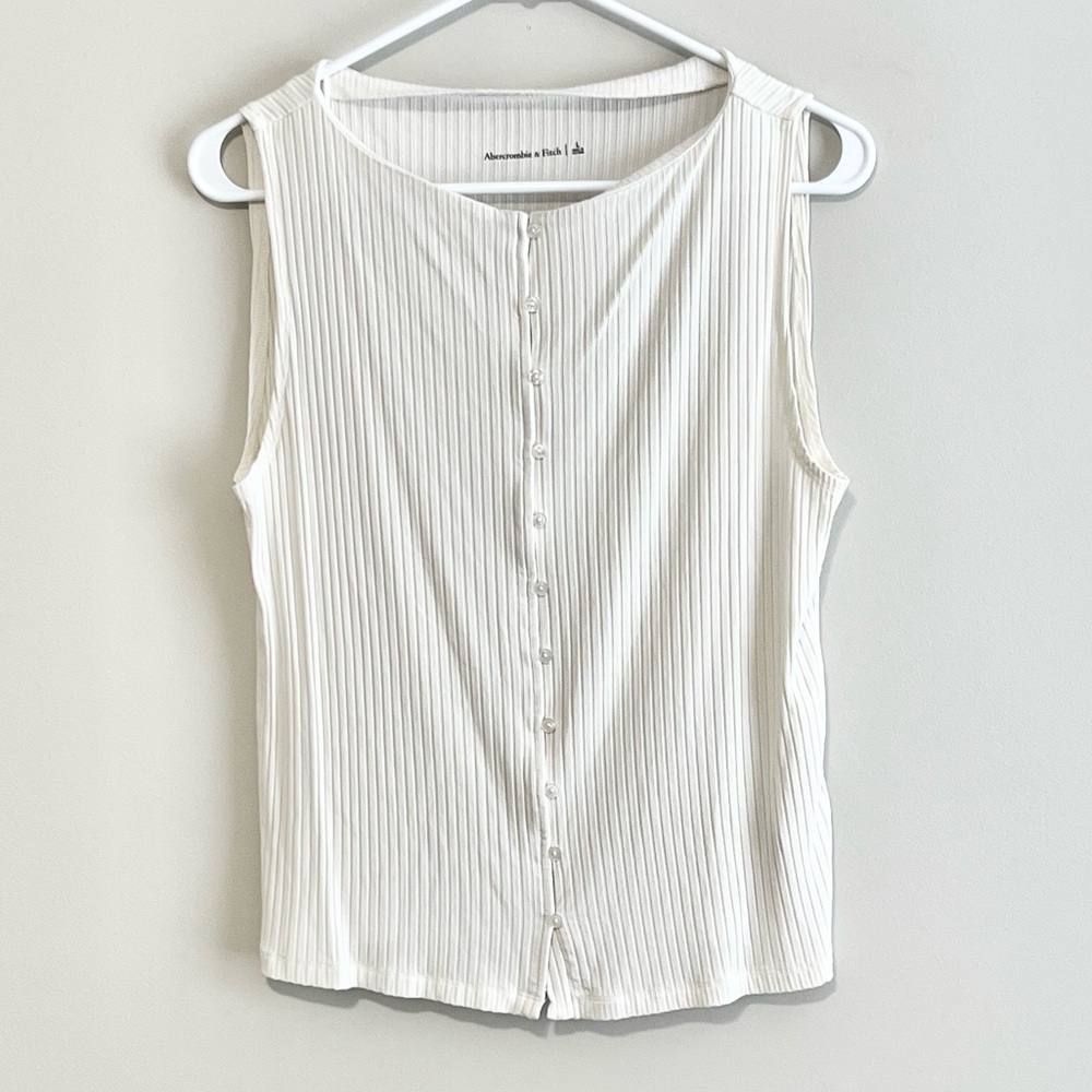 Abercrombie Ribbed Slash Button-Through Sleeveless Top